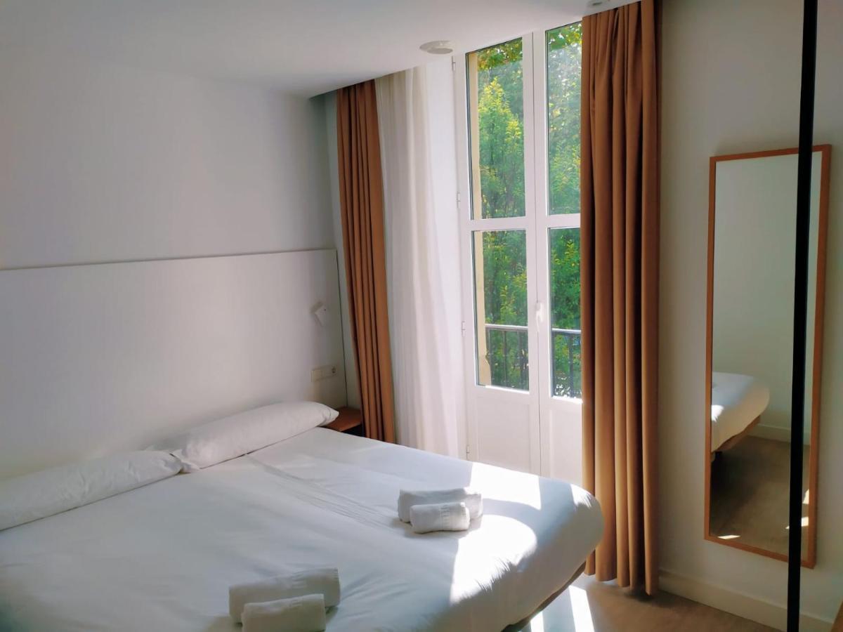 Pension Sarriegi San Sebastian Ngoại thất bức ảnh